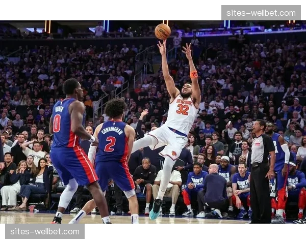 尼克斯内线支柱唐斯篮板保护 低位进攻成为战术基石